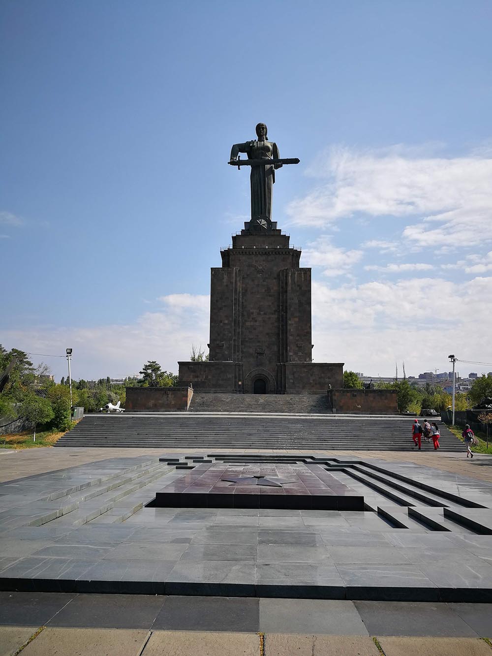 mother armenia yerevan